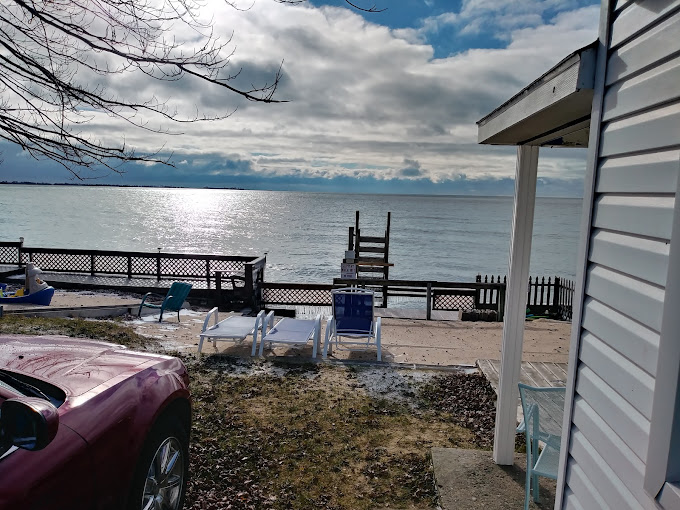 Northland Beach Cottages (Northland Beach Cabins) - From Web Listing (newer photo)